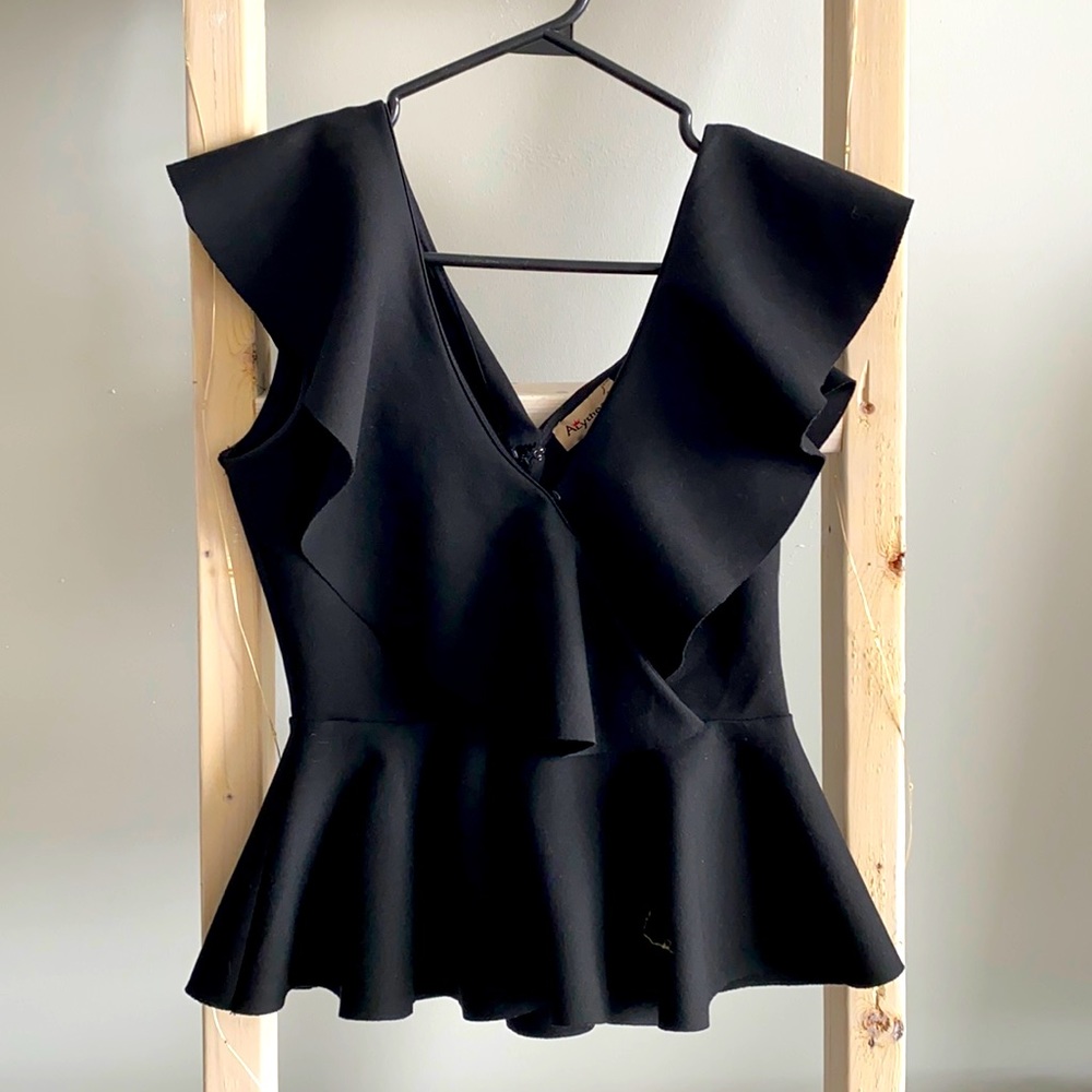 Show stopping blouse!